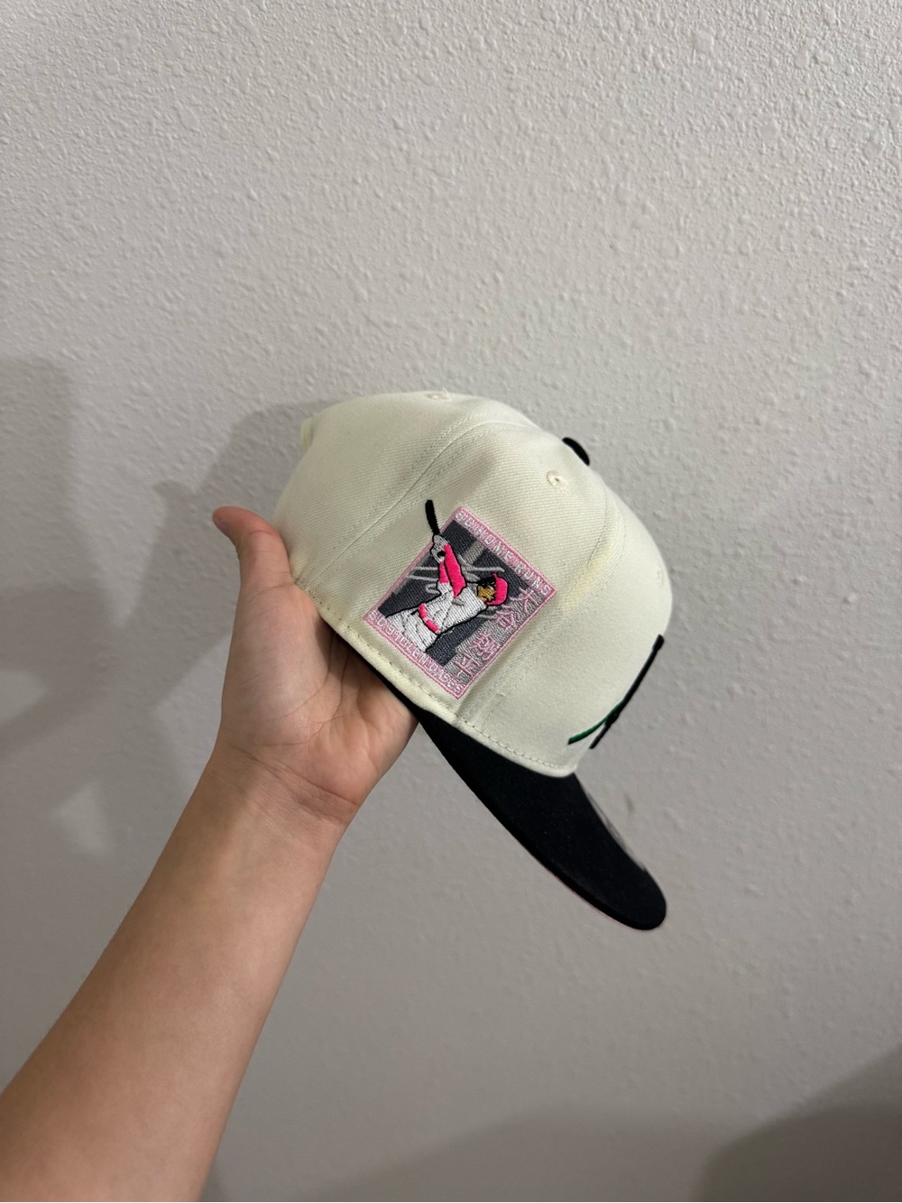 LA fitted hat - Picture 2 of 3